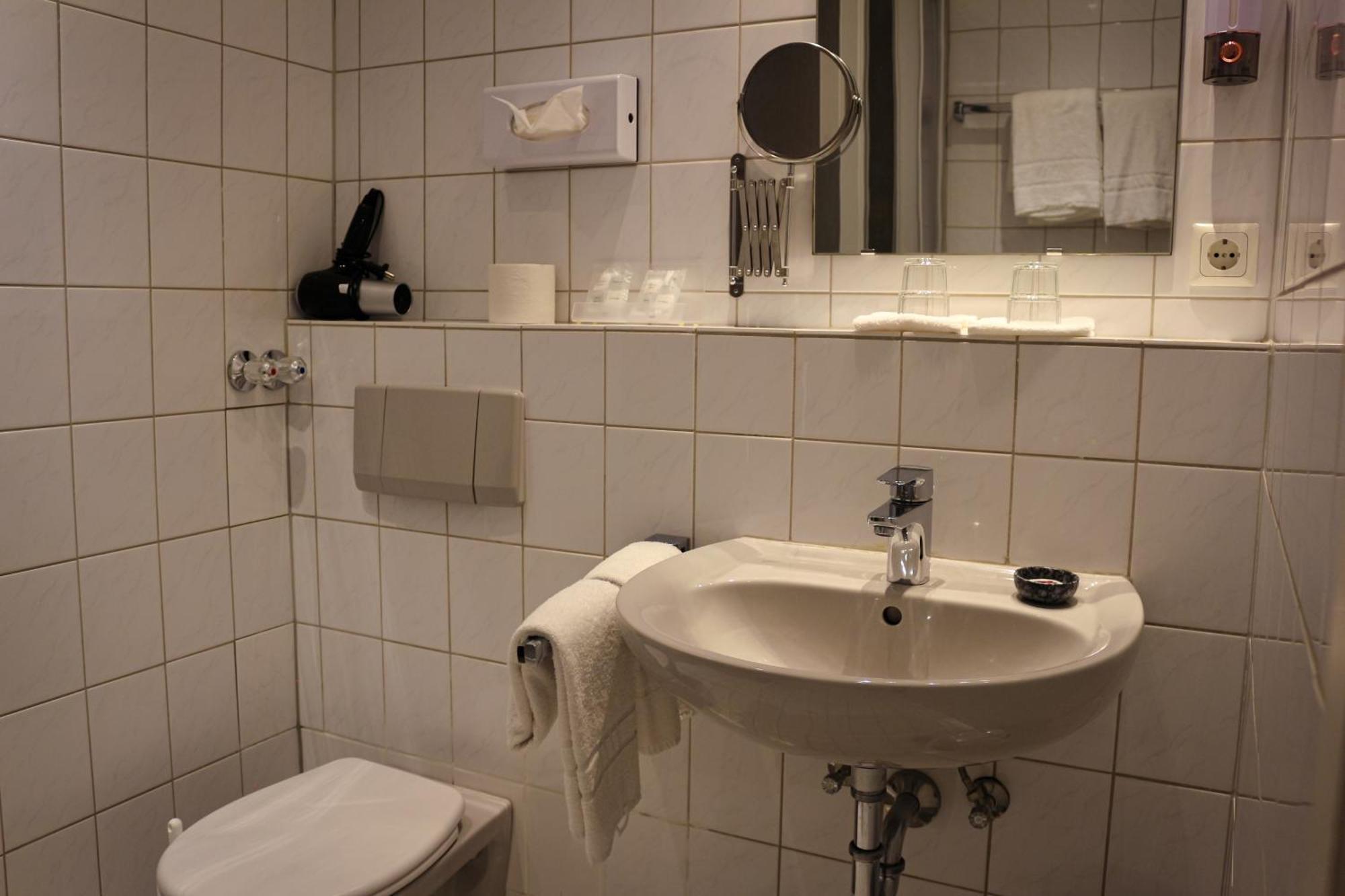 Rheinhotel Schulz ウンケル エクステリア 写真